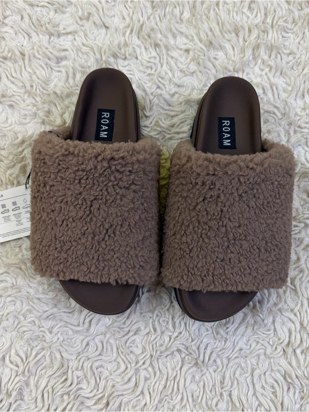 NWT ROAM Fuzzy Stack Taupe Slide Platform Sandals